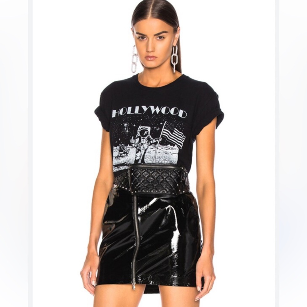 Local Authority Hollywood Studios Tee Size Medium